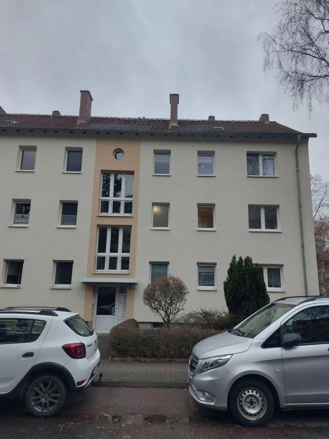Helles Modern Eingerichtetes Apartment Halle  Екстер'єр фото