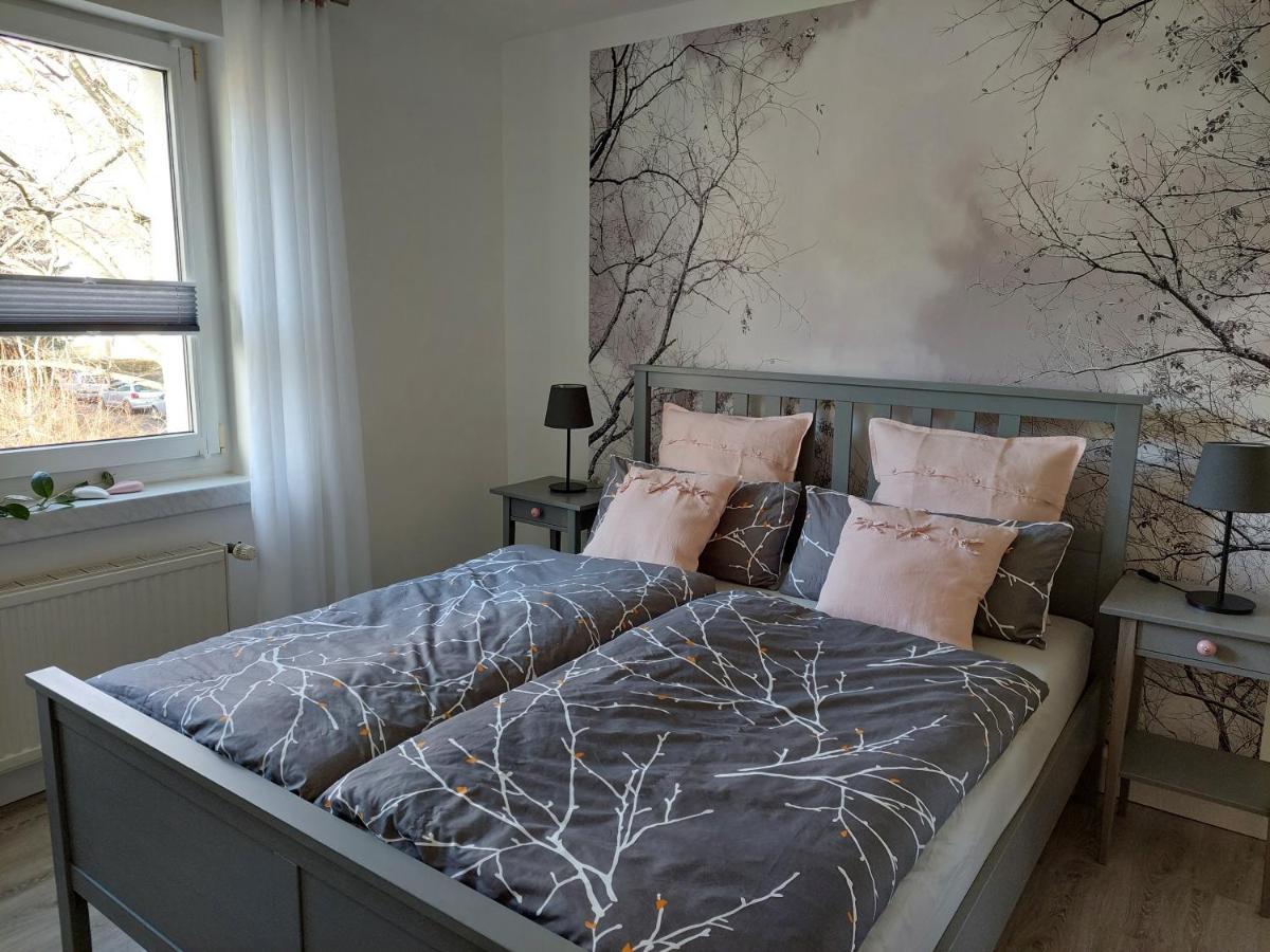 Helles Modern Eingerichtetes Apartment Halle  Екстер'єр фото
